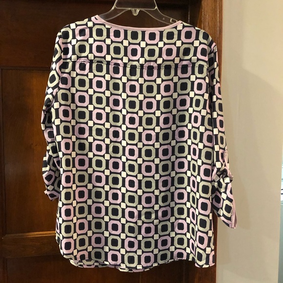 Blouse - Picture 2 of 2